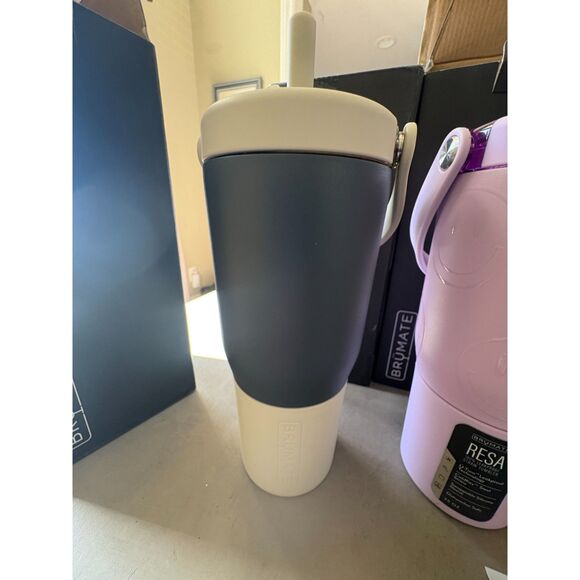 Brumate - 25oz Resa in nightfall blue and dune combo NEW - Picture 4 of 4